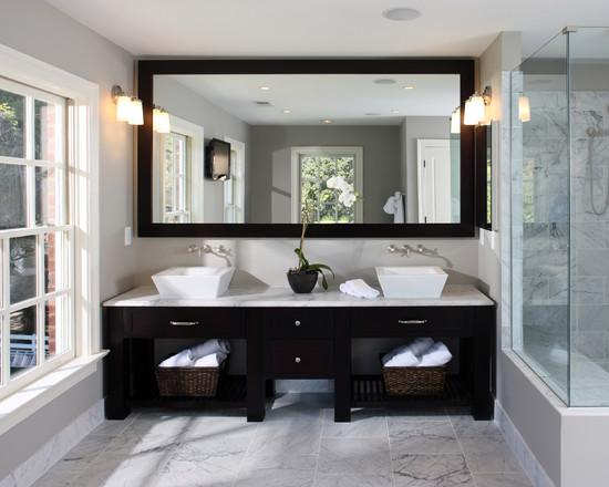 Quel miroir choisir pour la salle de bain: conseils utiles