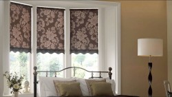 Rideaux romains avec décor
