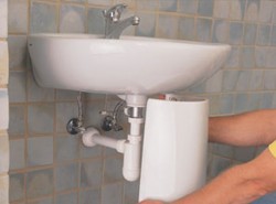 installation de lavabo sur pied 3