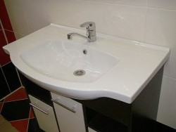 installation du lavabo sur le meuble 3