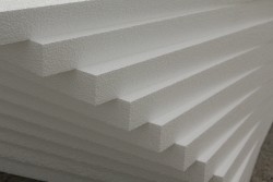 isolation des murs de la maison avec du polystyrène 3