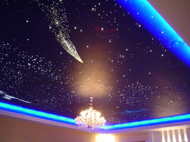 4 conseils sur les lumières pour un plafond tendu à choisir
