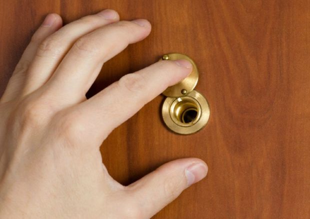 Judas pour la porte: 10 conseils pour choisir un judas