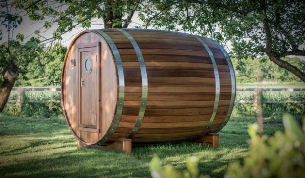 7 conseils pour choisir un baril de bain: types, avantages, inconvénients