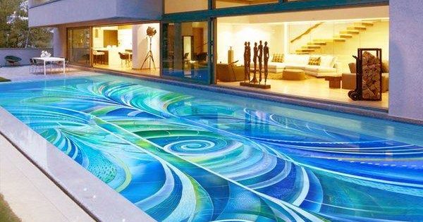 10 conseils pour choisir des carreaux pour la piscine