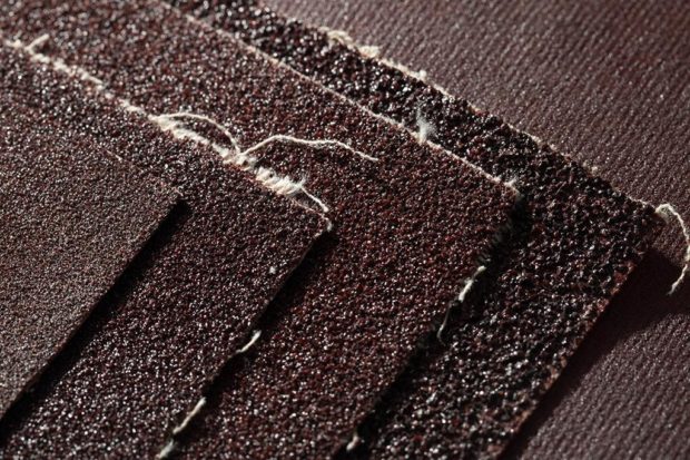 5 conseils sur le papier de verre à choisir: types, base, marquage