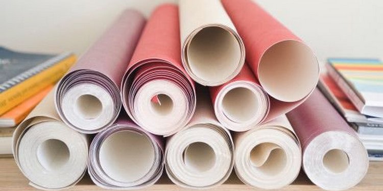 Papiers peints en papier: sélection et collage