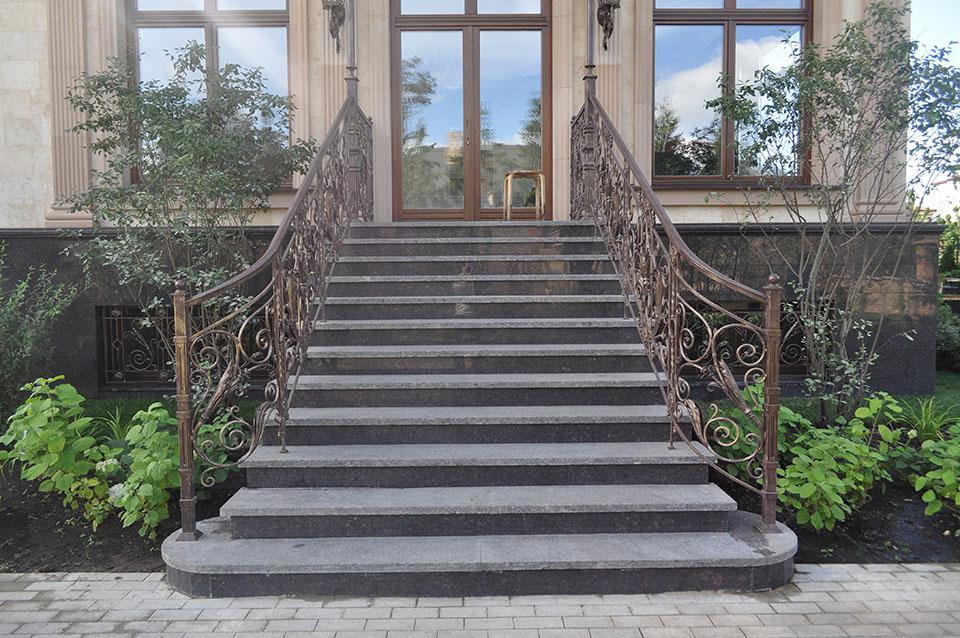 7 conseils pour finir les escaliers en béton dans la maison et dans la rue