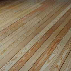 Lame de plancher en mélèze
