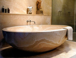 Baignoires en marbre coulé