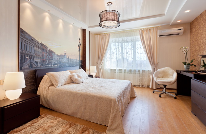 12 matériaux pour décorer le plafond de la chambre