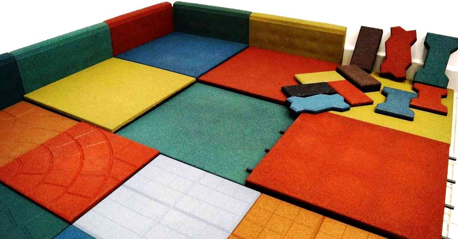 5 conseils pour choisir des carreaux de caoutchouc pour les chemins, les chalets et les terrains de jeux