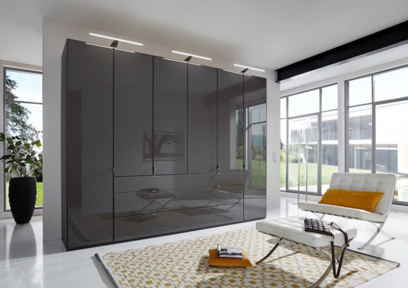 9 conseils pour choisir une armoire dans le salon