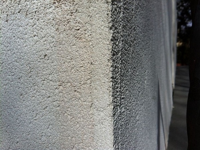7 conseils pour choisir le plâtre chaud pour la façade et les travaux intérieurs