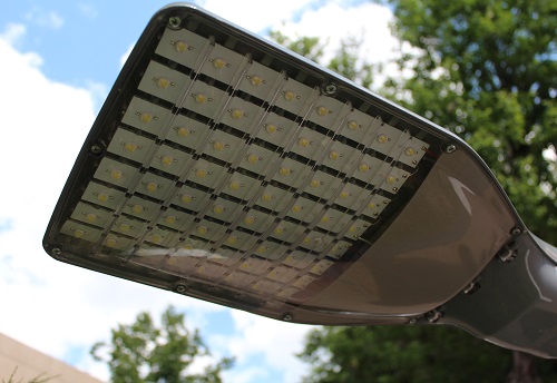 8 conseils pour choisir les lampadaires LED